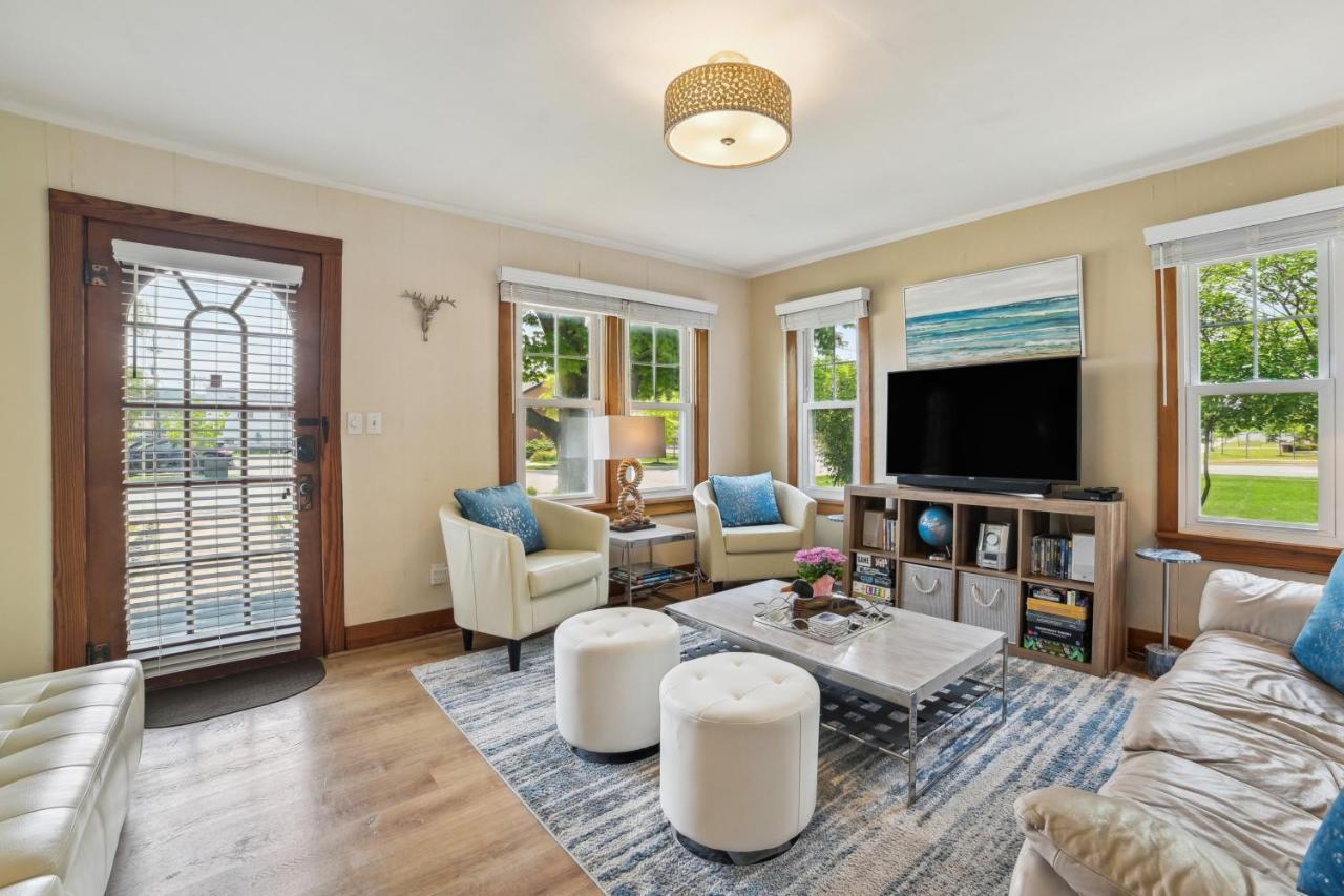 Boyne City Cottage Walk To Downtown And Lake! Bagian luar foto