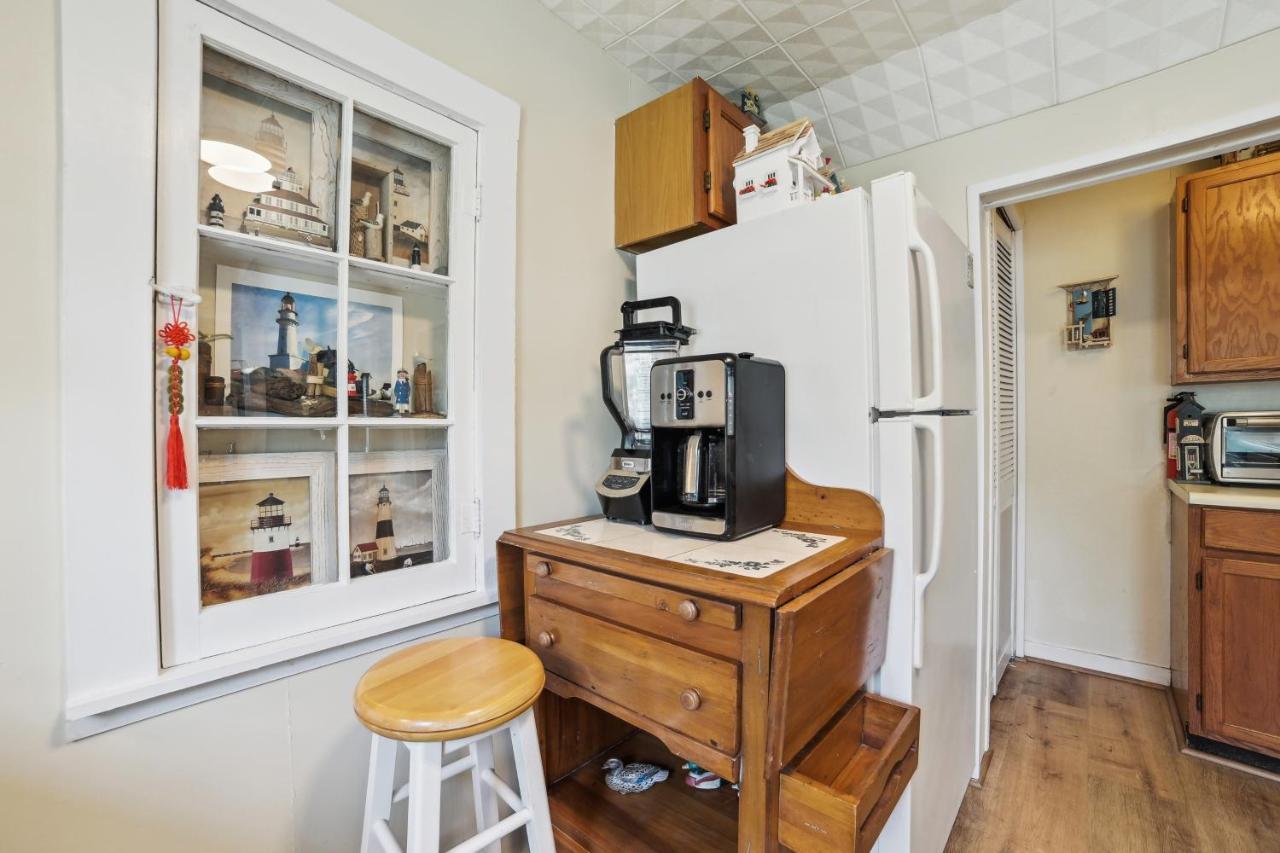 Boyne City Cottage Walk To Downtown And Lake! Bagian luar foto